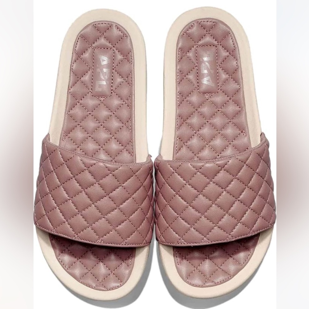 COPY APL Athletic Propulsion Labs Leather Lusso Slide in mens 10 / women’s 11.5